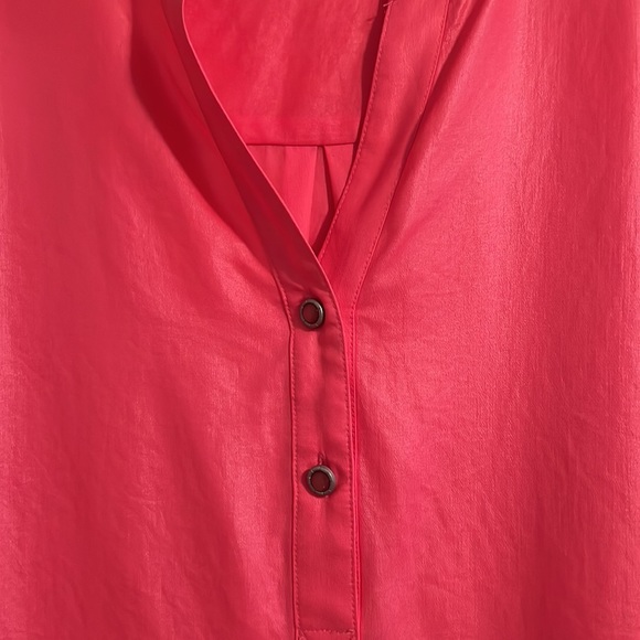 V Neck Blouse - Picture 5 of 5